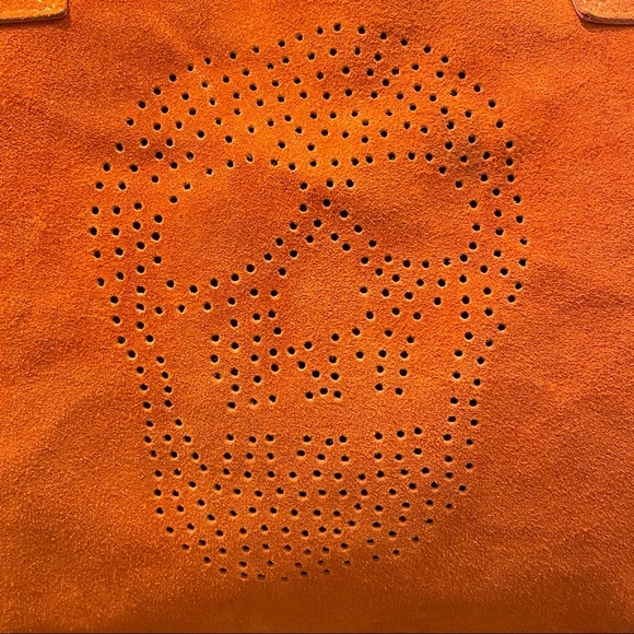 Leather Skull Tote Bag - Picture 3 of 14